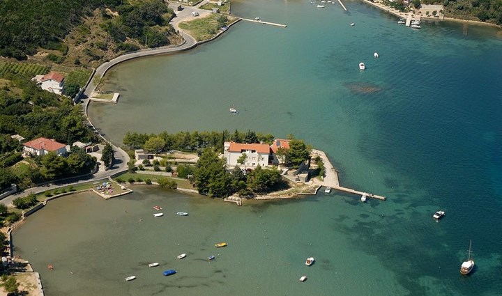 Supetarska draga